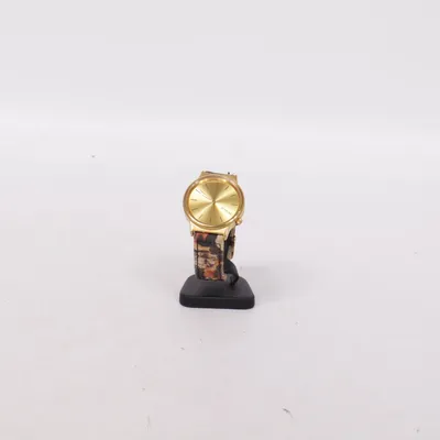 Wristwatch (The Wizard) from Komono