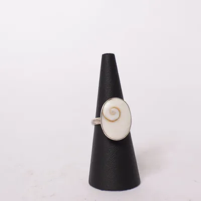 Ring (White, Silver) Unknown metal