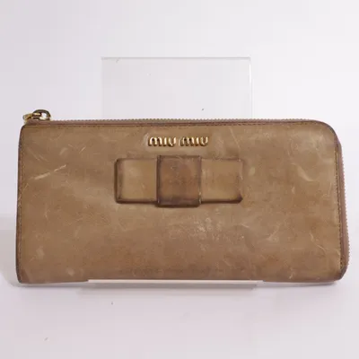 Wallet (Beige) from Miu Miu