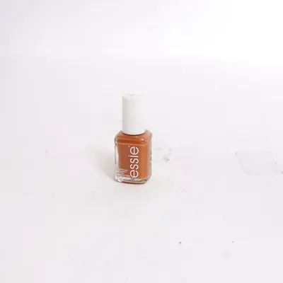Nagellack (row with the flow) från Essie