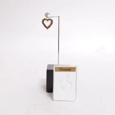 Pendentif (Rouge, Argent) de Granath Métal inconnu