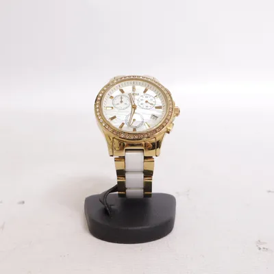 Wristwatch (Gold, White) from Christ