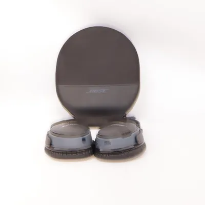 Hörlurar (Svart) från Bose