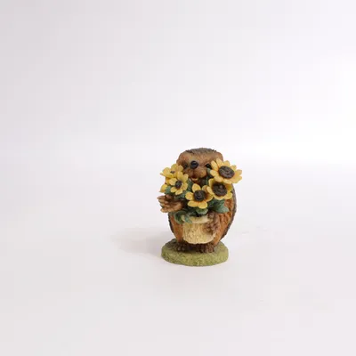 Figurine (Brown, Yellow) from Hedgie