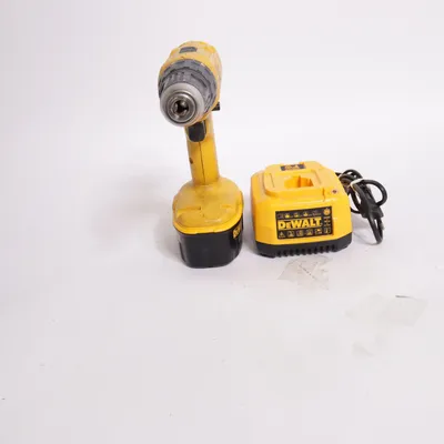 Bore- og skruemaskine fra DeWalt
