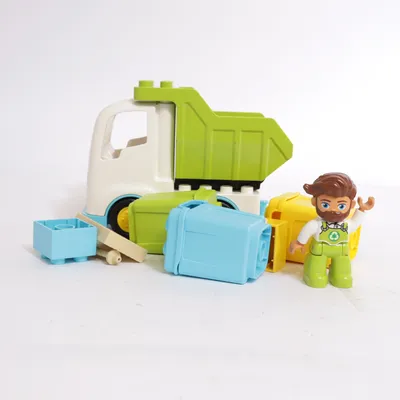 Construction set (Duplo 10945) from LEGO