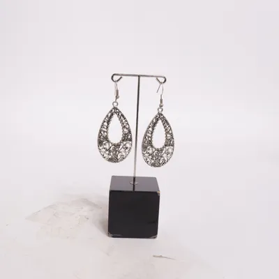 Earrings (Silver) Unknown metal