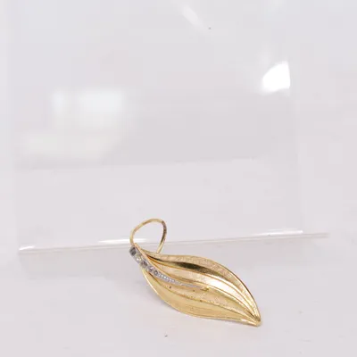 Hanger (Goud) Onbekend materiaal