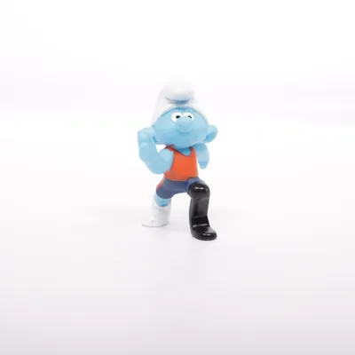 Leksaksfigur (Blå, Orange, Svart) från Macys
