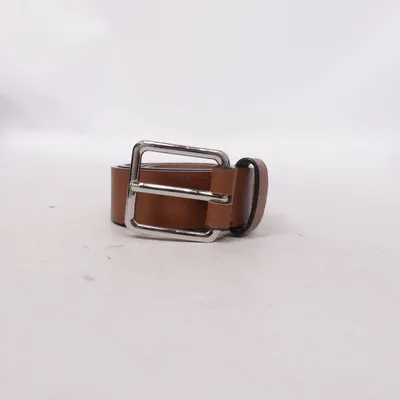 Riem (Bruin) van Pier One