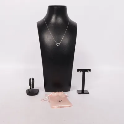 Smyckesset (Silverfärgad) från Swarovski Okänd metall