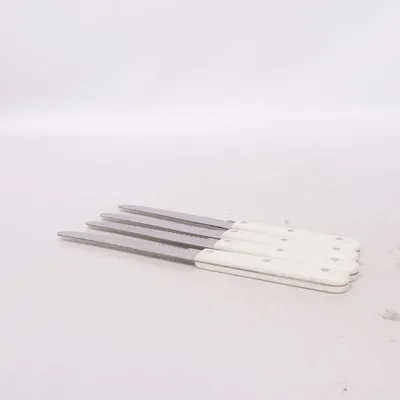Couteau (Blanc, Argent)