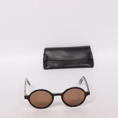 Lunettes de soleil (Noir, Blanc) de Ace & Tate