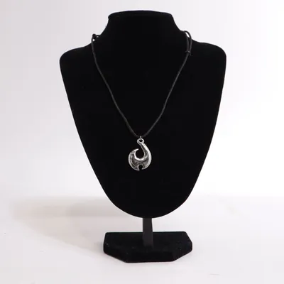 Halsband (Svart, Flerfärgad) från You & Me Okänd metall