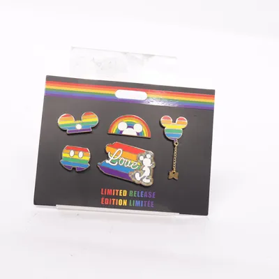 Pin (Limited Pride Edition 2020 - original Disney Store item) från Disney Store Okänd metall
