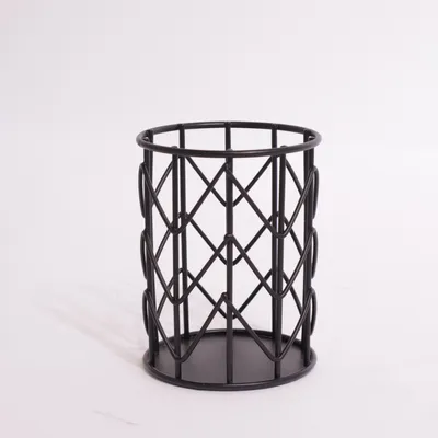 Pen stand