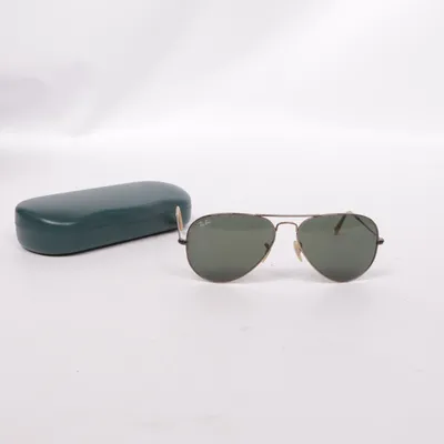 Lunettes de soleil (RB3025) de Ray-Ban