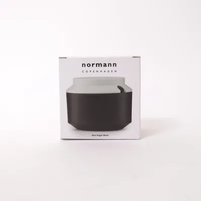 Sockerskål (Geo Sugar Bowl) från Normann Copenhagen