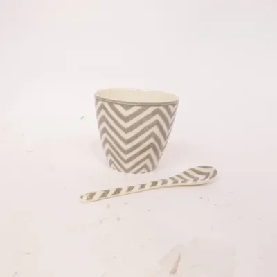 Mugg (Grå, Vit) från Greengate