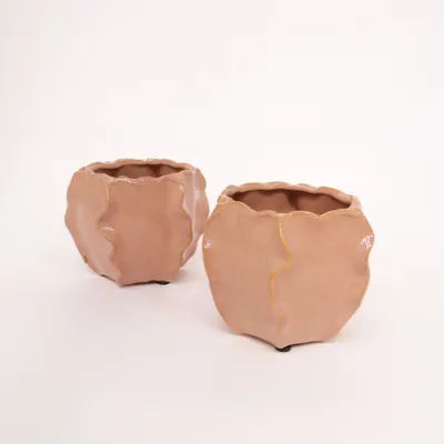 Pot (Brown) from DK.