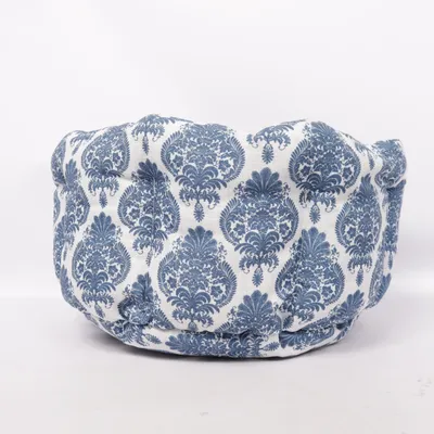 Husdjurssäng (Blå, Vit) från Lillian August