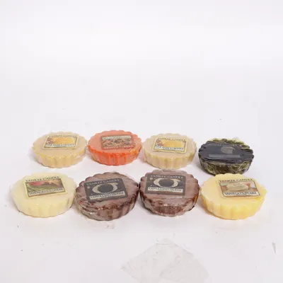 Scented candles (Multicolored) from Yankee Candle