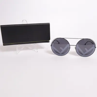 Lunettes de soleil (FF 0285/S) de Fendi
