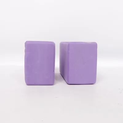 Yogablok (Lilla) fra Amazon Basics