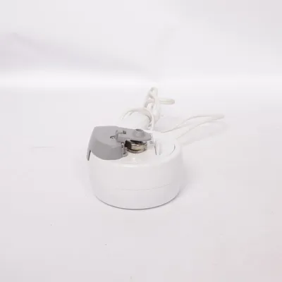 Konservöppnare (Vit, Grå) från Severin