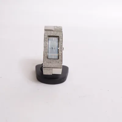 Wristwatch (Silver) from DKNY