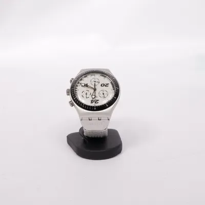 Armbandsur (Silverfärgad) från Swatch