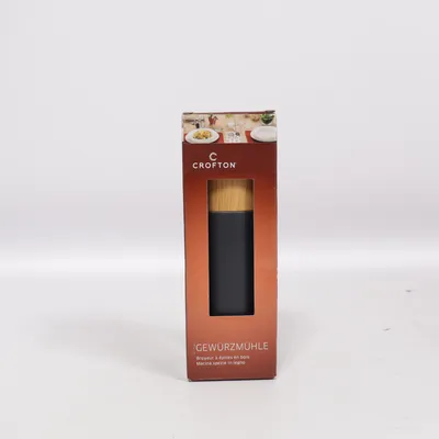 Pepper grinder (Black, Brown) from Crofton