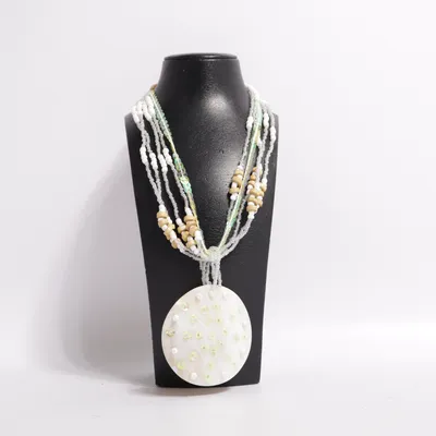 Halsband (Trendy Modeschmuck…Anhänger in ausgefallenem Design ) från Eternal Love Okänd metall, Plast