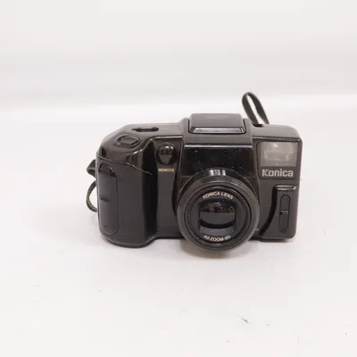 Digital kompaktkamera (Z-Up 80) från Konica