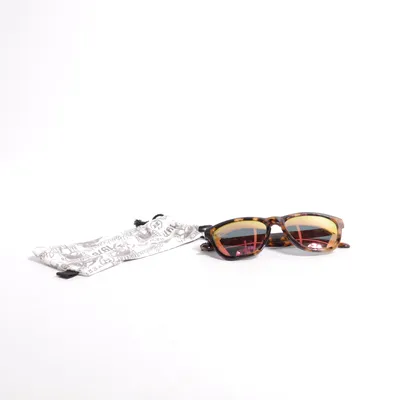 Sunglasses (Brown) from Hawkers