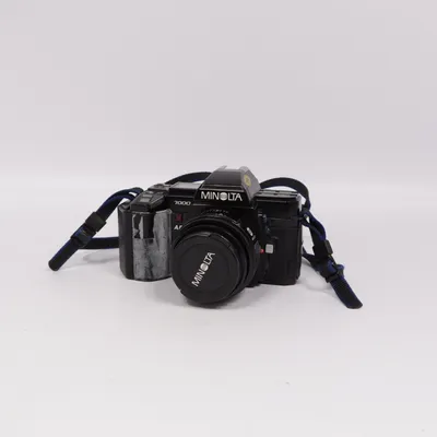 Analog systemkamera (7000) från Minolta