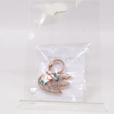 Brooch (Schwan Swarovski) from Fashion Jewelry Unknown metal