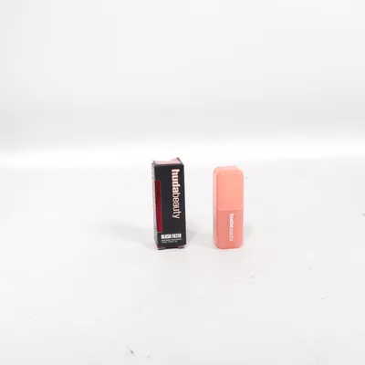 Blush (Pink) fra Huda Beauty