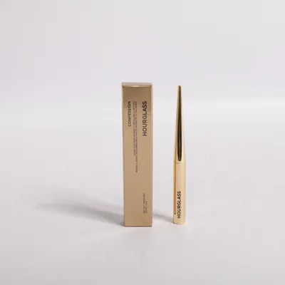 Lippenstift (Confession) van Hourglass