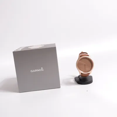 Smart watch (Brown, White) from Garmin