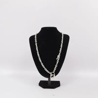 Halsband (Silverfärgad) från Guess Okänd metall
