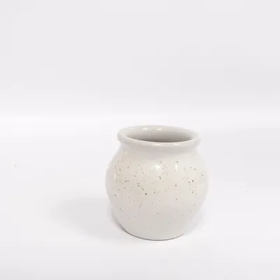 Vase (White, Brown) from Pentik