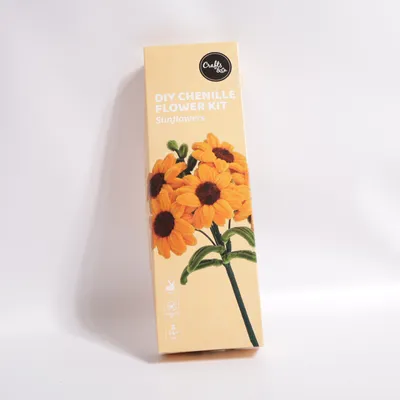 Kreasæt (DIY Chenille Flower Kit Sunflowers) fra Crafts & Co