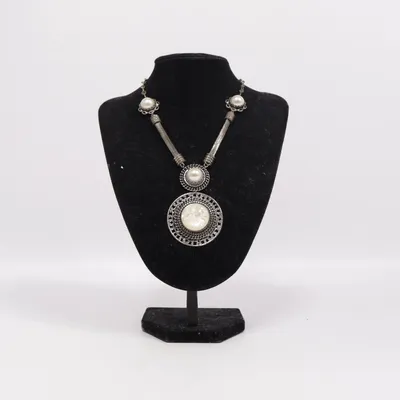 Collier (Wings) de Wings Métal inconnu