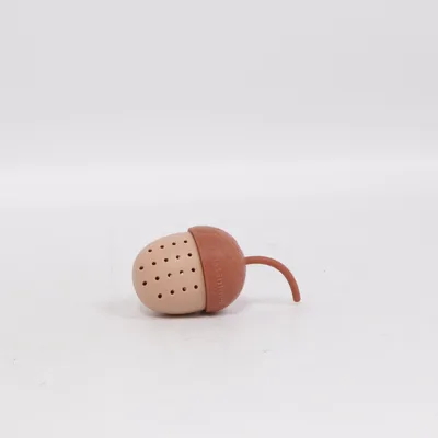 Tea strainer (Brown) from My Little Box