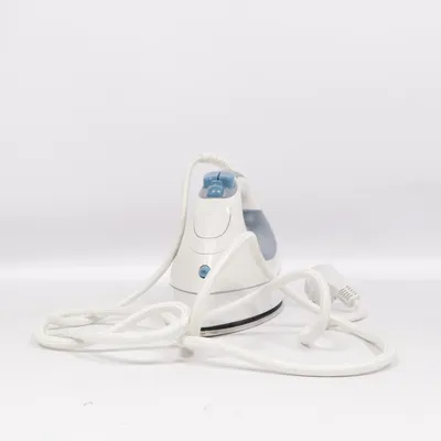 Fer à repasser (Blanc, Bleu) de TCM