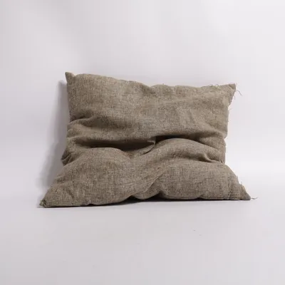 Cushion (Brown)