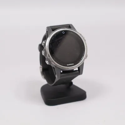 Smartwatch (Svart) från Garmin