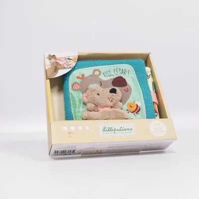 Baby toy (Kiss, Cesar) from Lilliputiens
