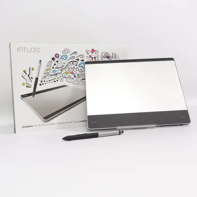 Drawing tablet (Intuos Pen & Touch Medium) from Wacom